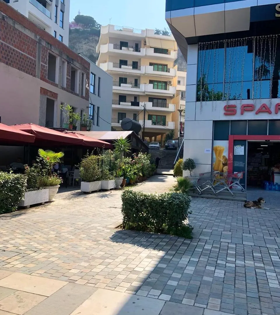Family Comfort And Central Apartment In Vlora